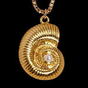 “Pearl in Shark Eye Shell” Nautilus Sundial Seashell Ammonite Mermaid Necklace